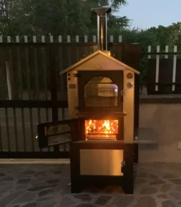 Forno a legna Giansanti installato in giardino cliente