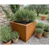 Fioriere in corten quadrate